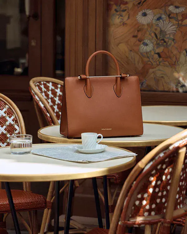 Tote reference collection